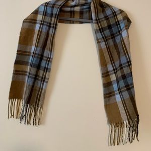 Plaid scarf